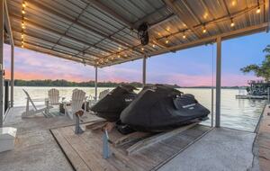 Perfect Lakehouse Getaway on Lake LBJ - Horseshoe Bay/Kingsland - Kingsland, Texas