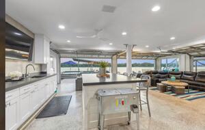 Perfect Lakehouse Getaway on Lake LBJ - Horseshoe Bay/Kingsland - Kingsland, Texas