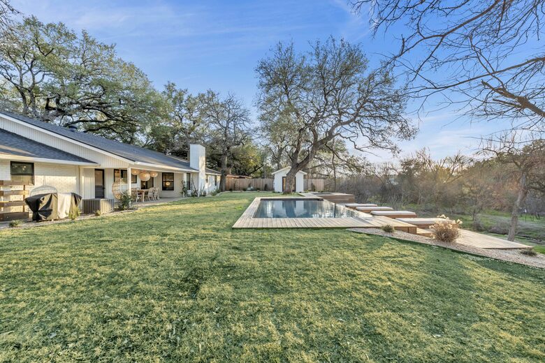 Modern Marble Falls Retreat with Outdoor Oasis - Marble Falls, Texas
