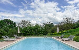 Villa San Lorenzo Umbrian Estate - Castiglione Del Lago, Italy
