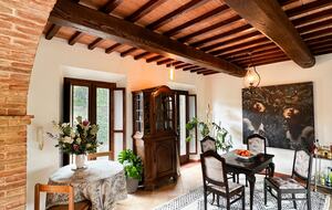 Villa San Lorenzo Umbrian Estate - Castiglione Del Lago, Italy