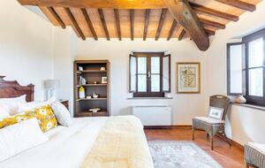 Villa San Lorenzo Umbrian Estate - Castiglione Del Lago, Italy