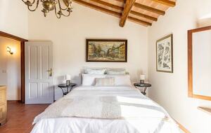 Villa San Lorenzo Umbrian Estate - Castiglione Del Lago, Italy
