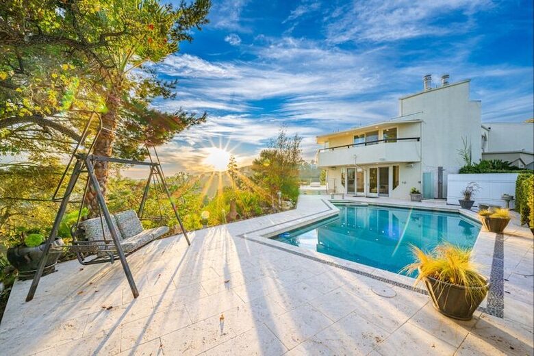 Hillside Luxe Retreat Above Sunset - Los Angeles, California