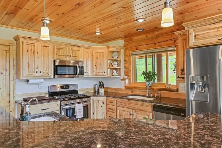 Warm River Butte with Grand Teton Views and Hot Tub - Ashton, Idaho