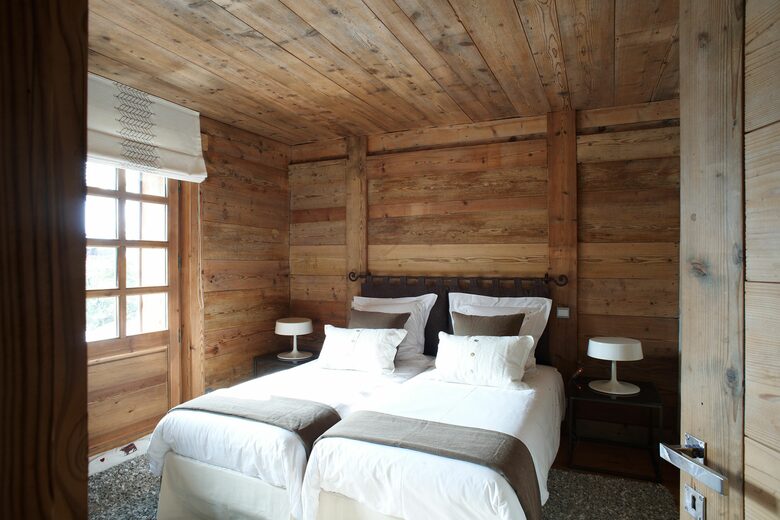 Alpine Elegance | A Sophisticated Megève Retreat - Megève, France