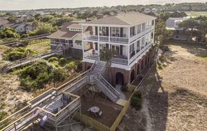 Creek and Coast Retreat with Breathtaking Views - Pawleys Island, South Carolina
