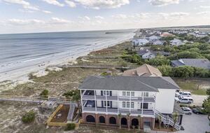 Creek and Coast Retreat with Breathtaking Views - Pawleys Island, South Carolina