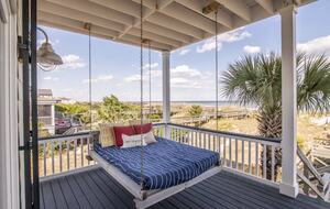 Creek and Coast Retreat with Breathtaking Views - Pawleys Island, South Carolina