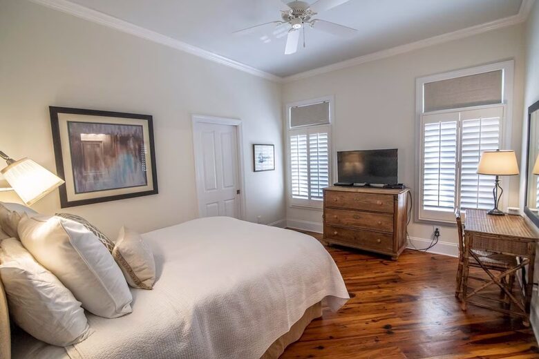 Creek and Coast Retreat with Breathtaking Views - Pawleys Island, South Carolina