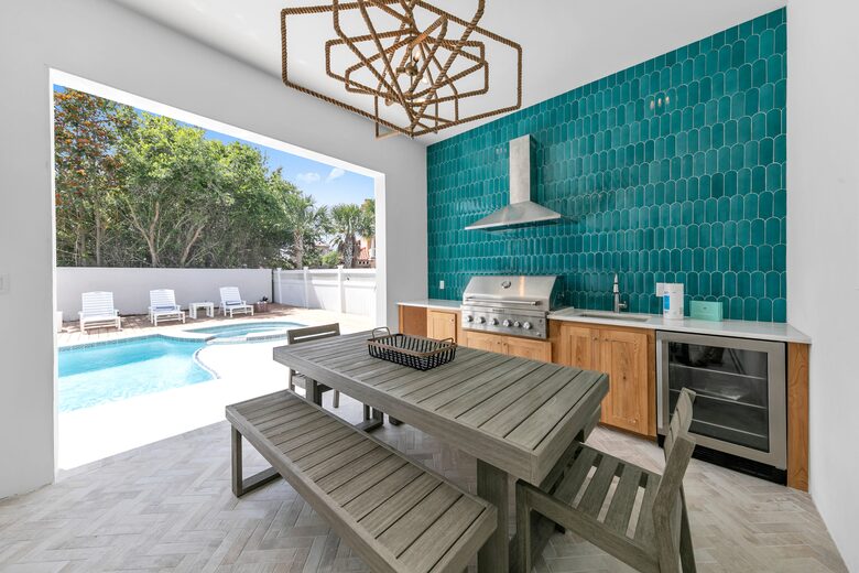 Luxury Beach Escape in Miramar - Miramar Beach, Florida