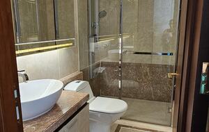 Elegant Wan Chai Residence with Panoramic Views - Wan Chai, Hong Kong