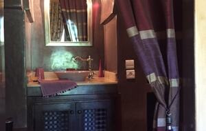 Bathroom of bedroom 3- Main house “Dar Salma”