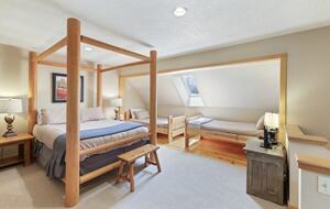 Charming Keystone Mountain Retreat - Keystone, Colorado