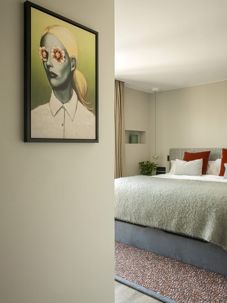 Ensuite Bedroom #1