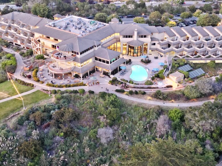 Inviting Seascape Condo by the Shore - Aptos, California