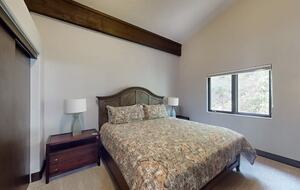 King bedroom 2