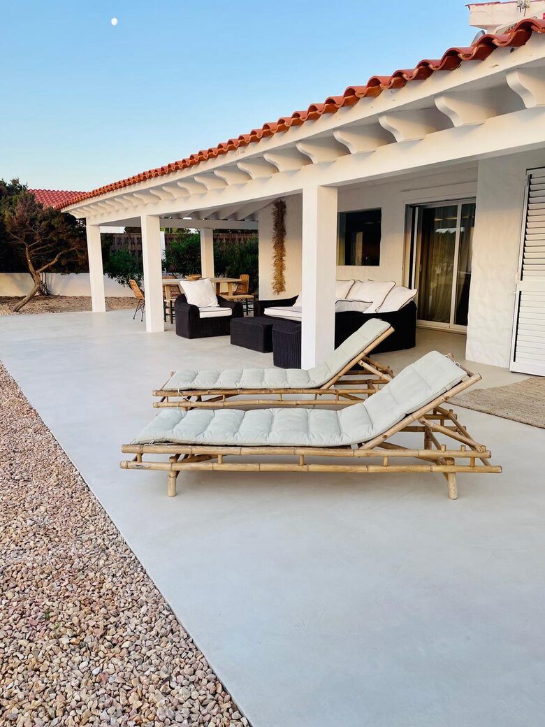 Sophisticated Coastal Home with Private Pool - Formentera, Spain