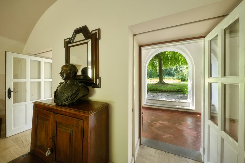 Refined Countryside Estate with Private Chapel - Boves, Italy