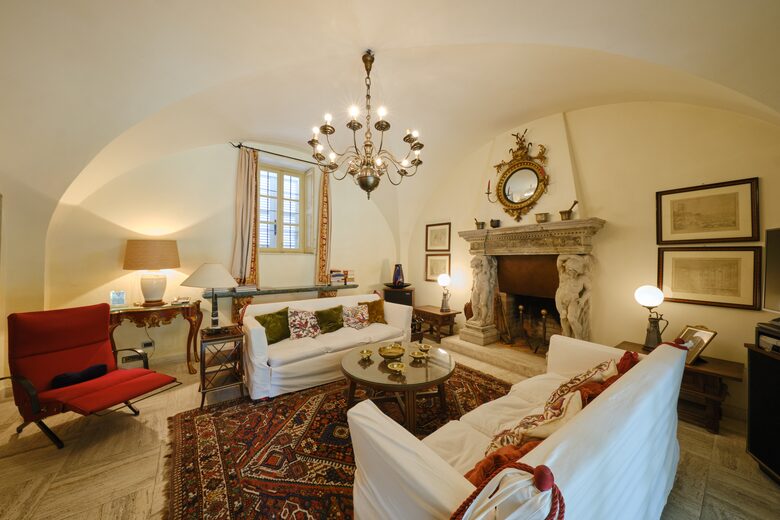 Refined Countryside Estate with Private Chapel - Boves, Italy