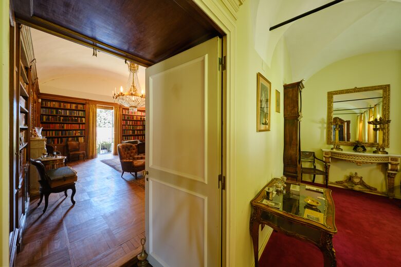 Refined Countryside Estate with Private Chapel - Boves, Italy