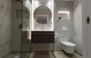 Charming Apartment on Marbella’s Golden Mile - Marbella, Spain