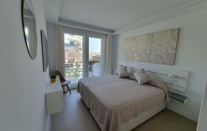 Charming Apartment on Marbella’s Golden Mile - Marbella, Spain