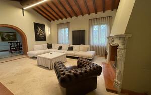 A Ligurian Farmhouse for Garden Living and Coastal Discovery - Castelnuovo Magra, Italy