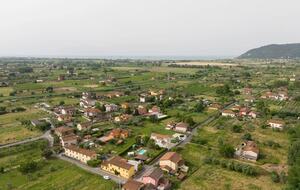A Ligurian Farmhouse for Garden Living and Coastal Discovery - Castelnuovo Magra, Italy