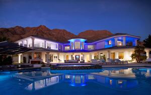 Vegas Views Luxury - Las Vegas, Nevada
