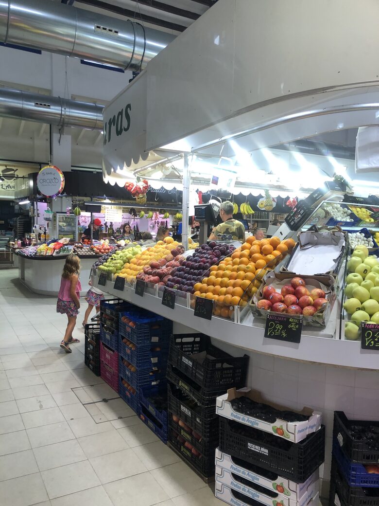 Denia covered market
