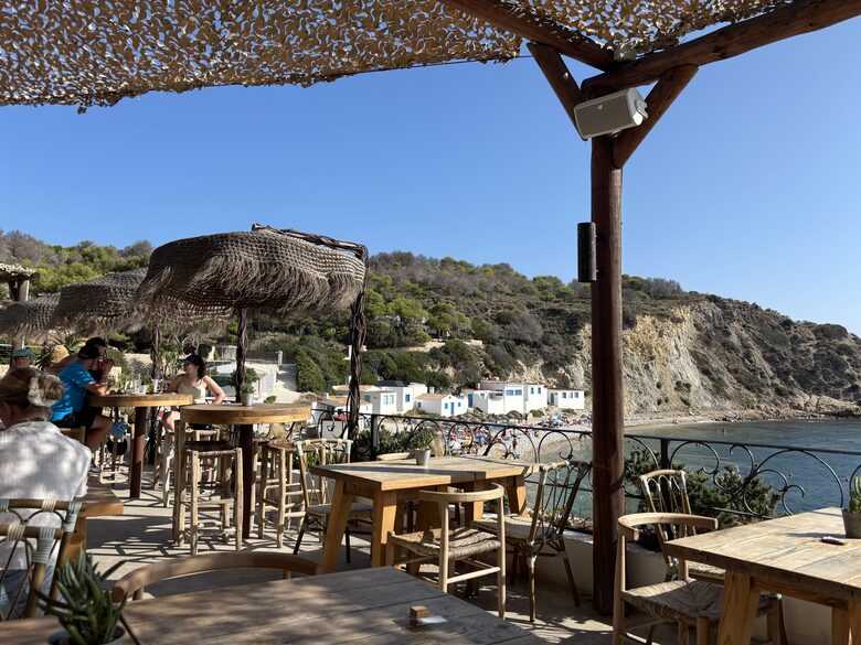 Casa Clemence at `Portichol beach
