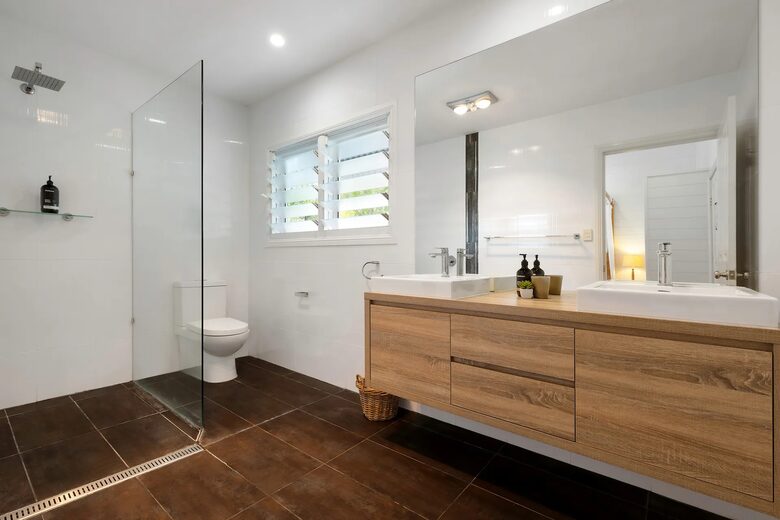 Aaloka Bay | Heritage Elegance Steps from Byron’s Beaches - Byron Bay, Australia