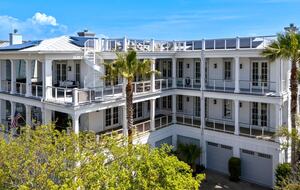 Elegant Isle of Palms Escape with Rooftop Deck - Isle of Palms, South Carolina