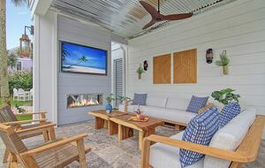 Elegant Isle of Palms Escape with Rooftop Deck - Isle of Palms, South Carolina