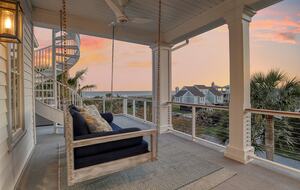 Elegant Isle of Palms Escape with Rooftop Deck - Isle of Palms, South Carolina