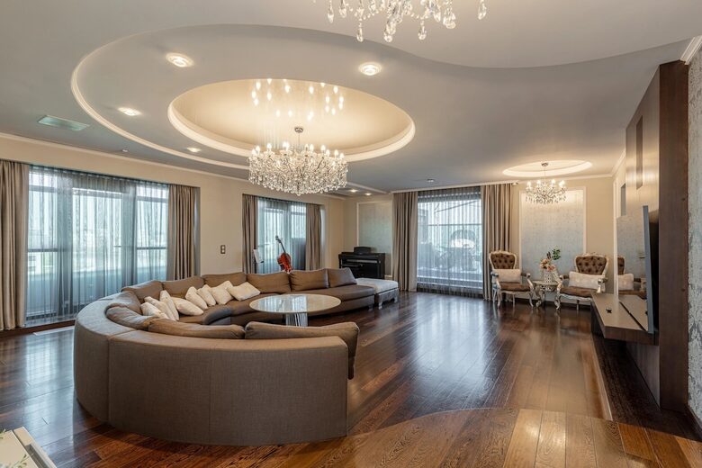 Sophisticated Lake-View Retreat in Bucharest - București, Romania