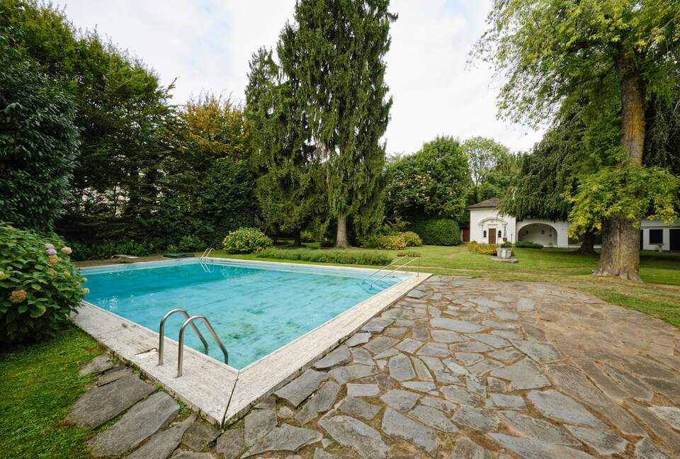 Refined Countryside Estate with Private Chapel - Boves, Italy