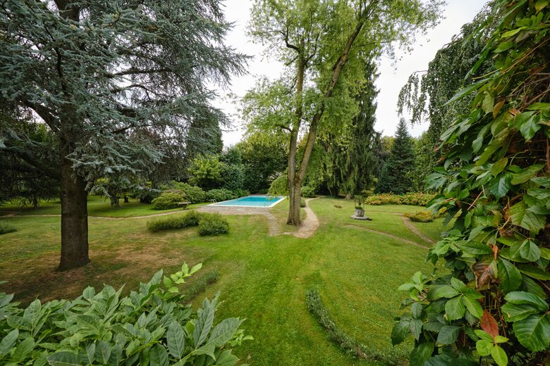 Refined Countryside Estate with Private Chapel - Boves, Italy