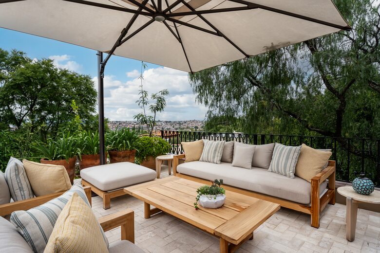 Rooftop living area