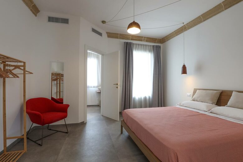 Refined Countryside Villa with Private Pool - Diso, Italy