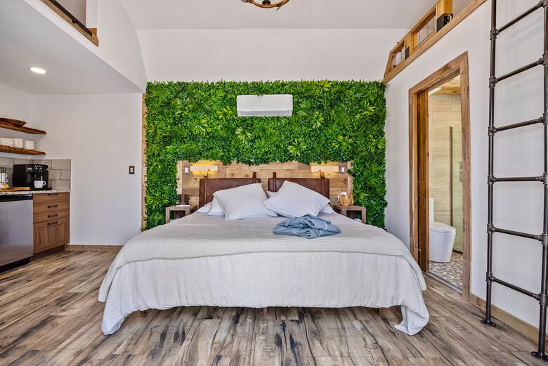 Luxury Retreat | With Hot/Cold Pool & Sauna - Wimberley, Texas