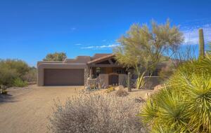 Desert Retreat with Golf Course Views - Carefree, Arizona