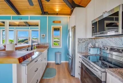 Ocean & Mountain View Retreat | Walk to Anini Beach - Princeville, Hawaii
