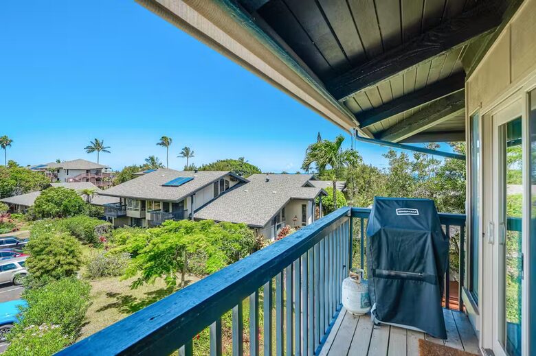 Ocean & Mountain View Retreat | Walk to Anini Beach - Princeville, Hawaii