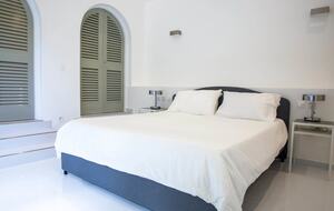 Ocean View Elegance: A Five-Bedroom Seychelles Masterpiece - Beau Vallon, Seychelles