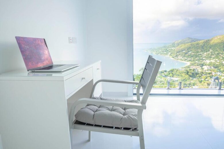 Ocean View Elegance: A Five-Bedroom Seychelles Masterpiece - Beau Vallon, Seychelles