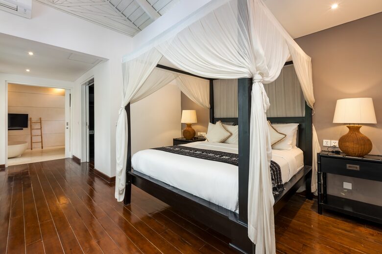 Architect-Designed Seminyak Oasis with Private Pool - Seminyak, Indonesia