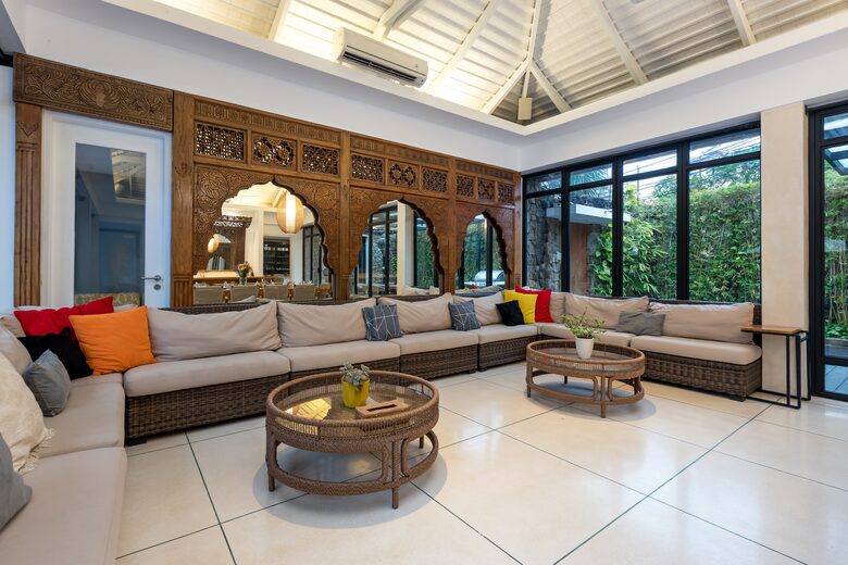 Architect-Designed Seminyak Oasis with Private Pool - Seminyak, Indonesia