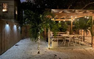 Stylish 2BR Miami Retreat with Botanical Interiors & Backyard Oasis - Miami, Florida